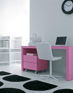 Pianca - Domino Desk